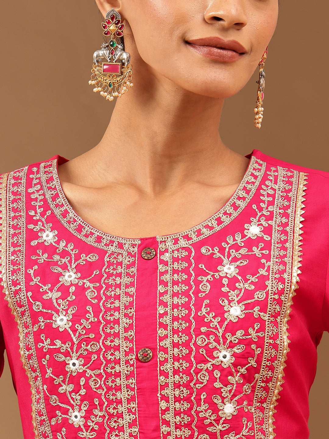 Ninnique Women's Pink Chanderi Silk Zari Yoke Embroidered Straight Kurta