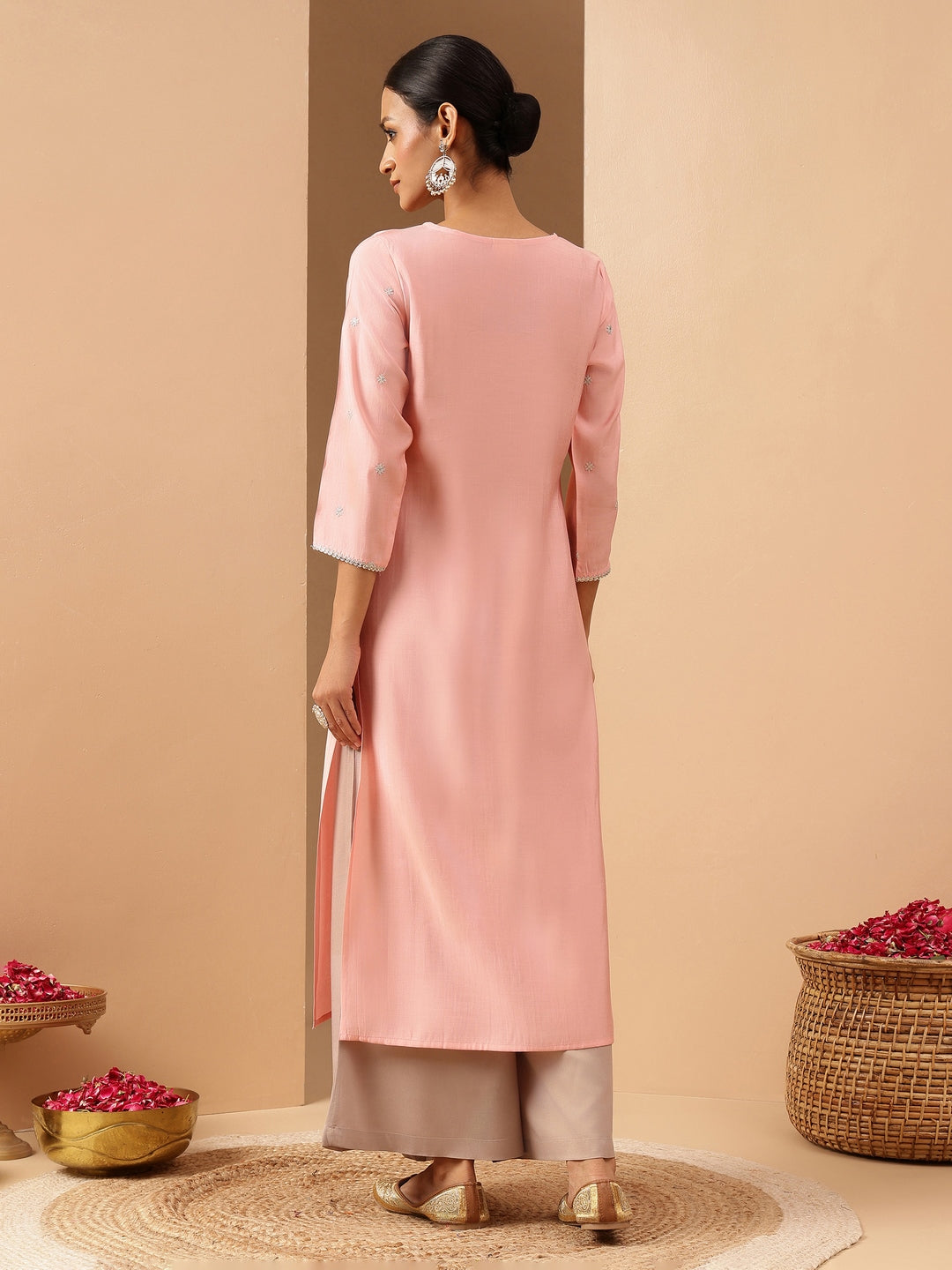 Ninnique Women's Soft Pink Chanderi Silk Zari Embroidered Straight Kurta