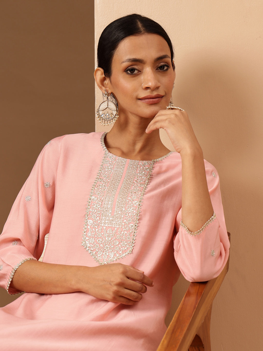 Ninnique Women's Soft Pink Chanderi Silk Zari Embroidered Straight Kurta