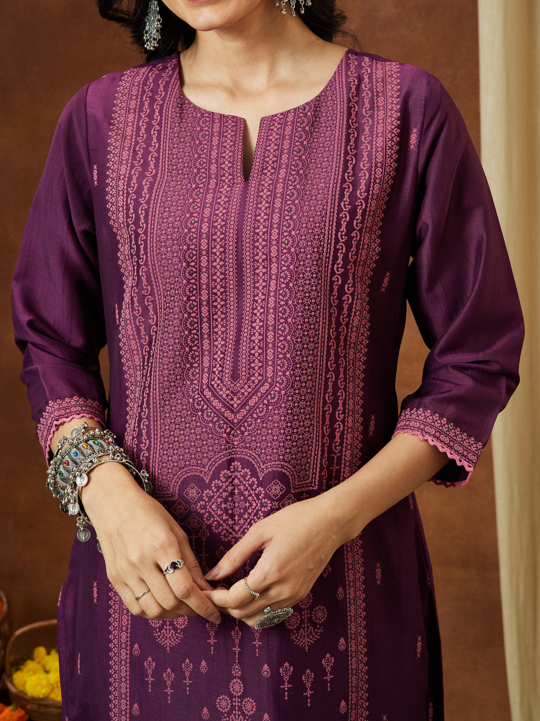 Ninnique Women's Wine Silk Blend Ethnic Printed Straight Kurta