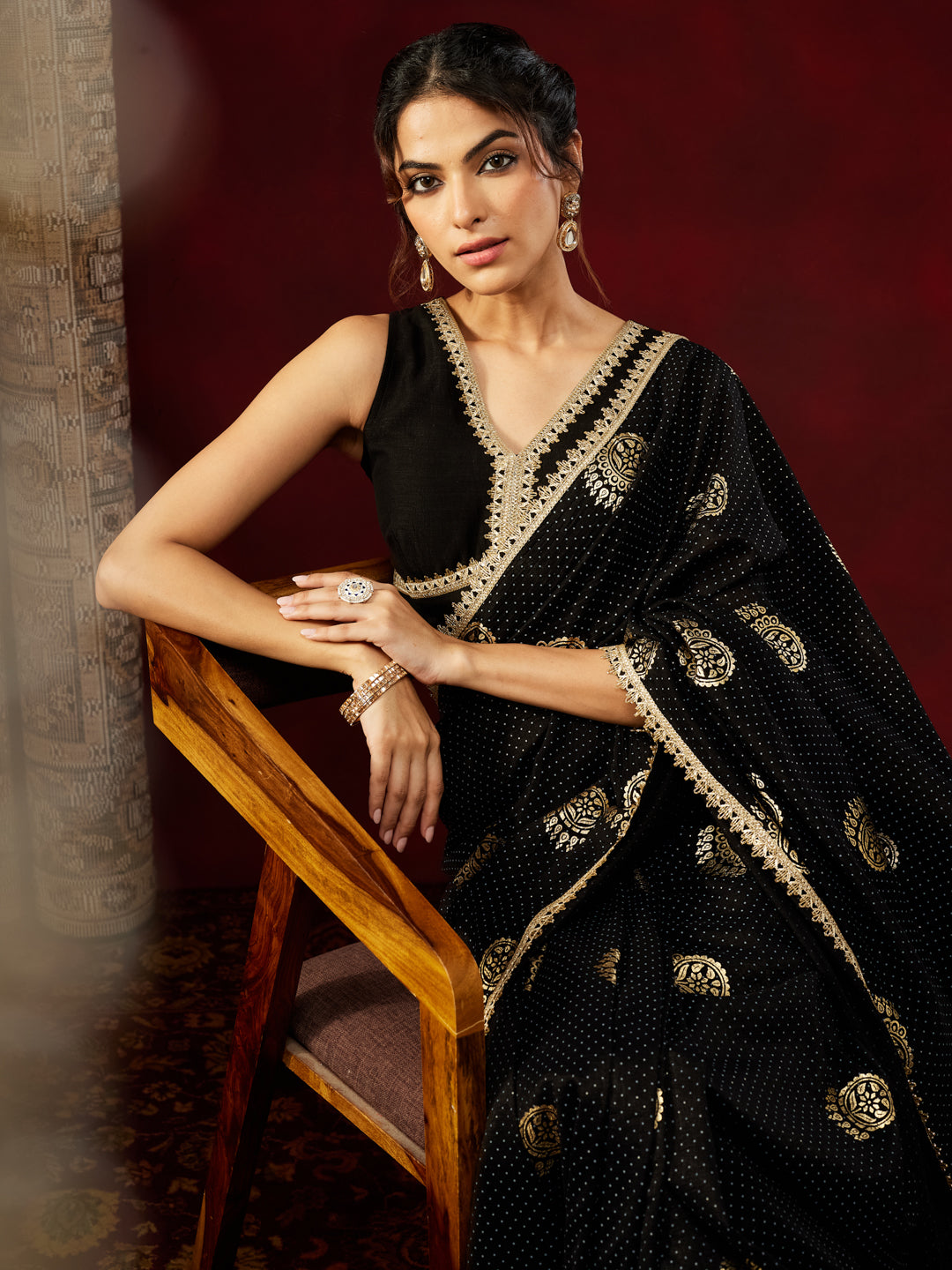 Ninnique Women's Black Silk Blend Ready To Wear Gold Printed Saree with Unstitched Blouse