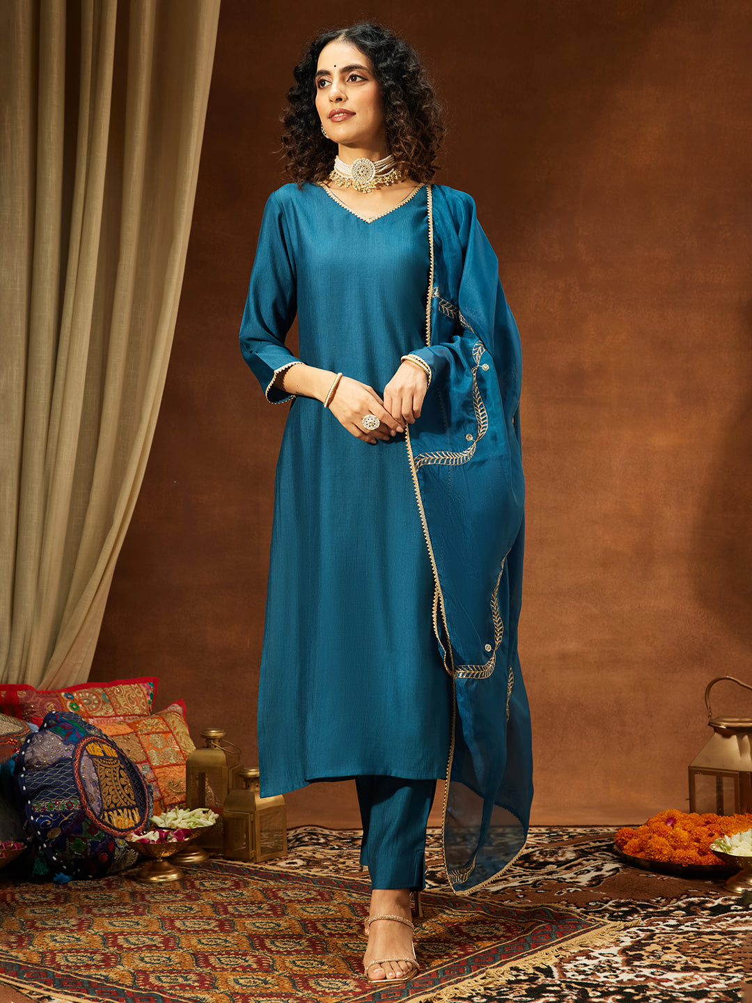 Ninnique Women's Teal Blue Silk Blend Embellished Straight Kurta Set