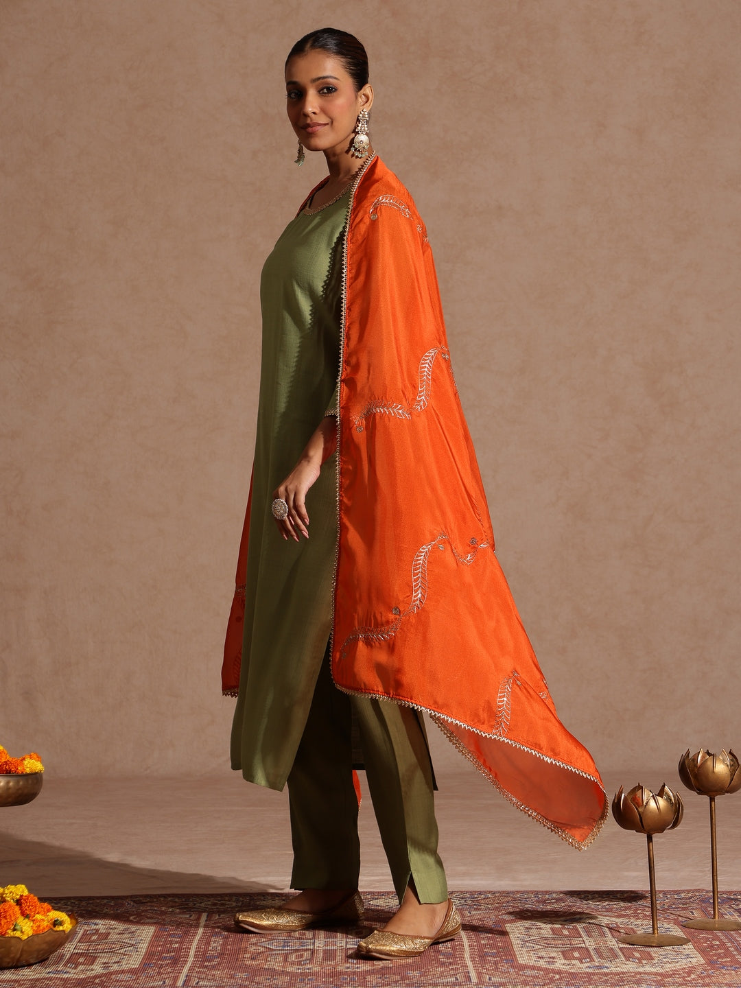 Ninnique Women's Sage Green Silk Blend Embellished Straight Kurta Set
