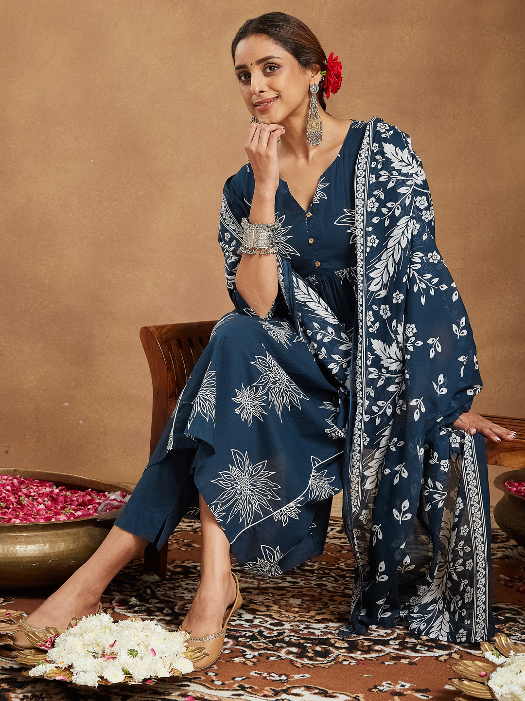 Ninnique Women's Teal Blue Pure Cotton Floral Printed A-line Kurta Set