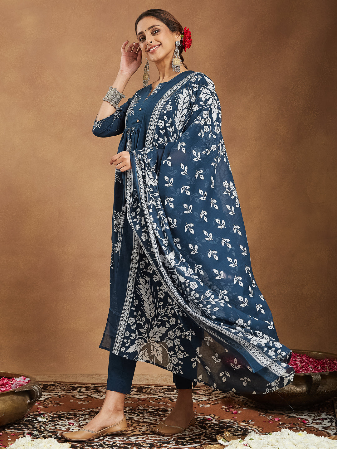 Ninnique Women's Teal Blue Pure Cotton Floral Printed A-line Kurta Set