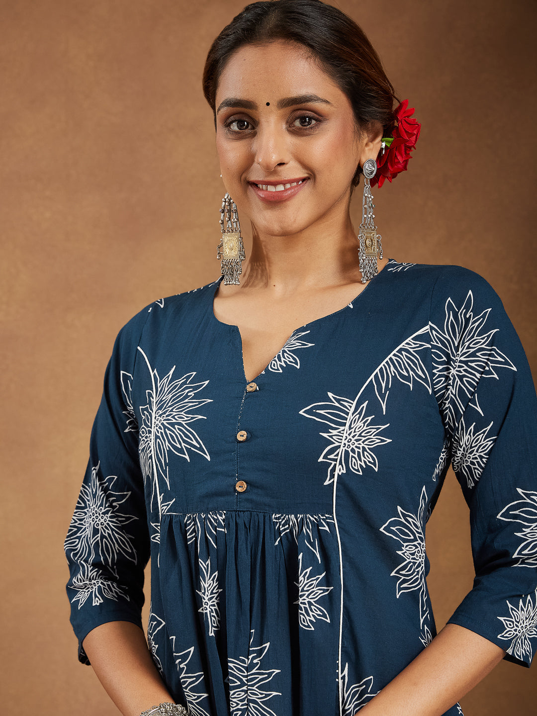Ninnique Women's Teal Blue Pure Cotton Floral Printed A-line Kurta Set