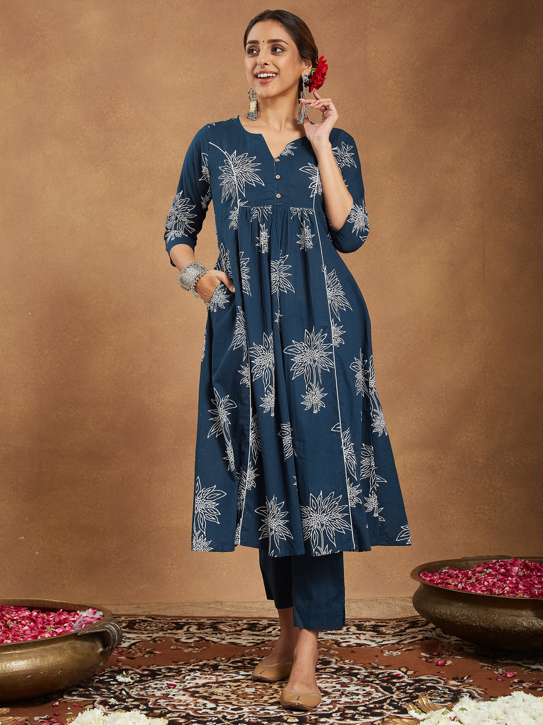 Ninnique Women's Teal Blue Pure Cotton Floral Printed A-line Kurta Set