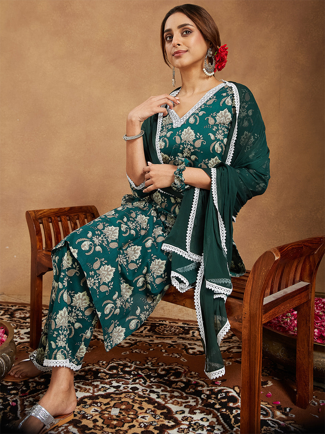 Ninnique Women's Green Pure Cotton Paisley Printed Straight Kurta With Palazzo Set
