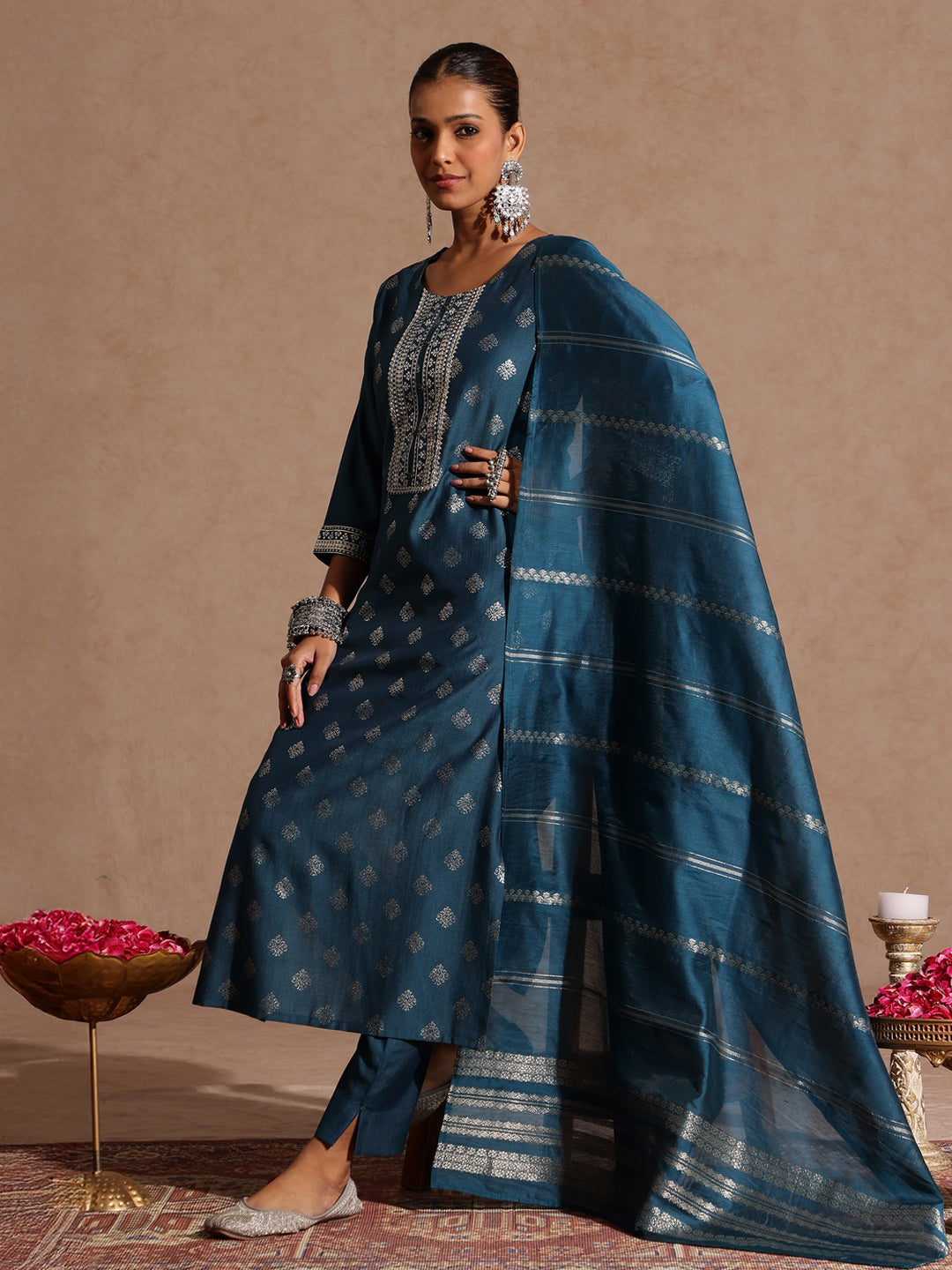 Ninnique Women's Teal Blue Silk Blend Embellished Gold Foil Printed Straight Kurta Set