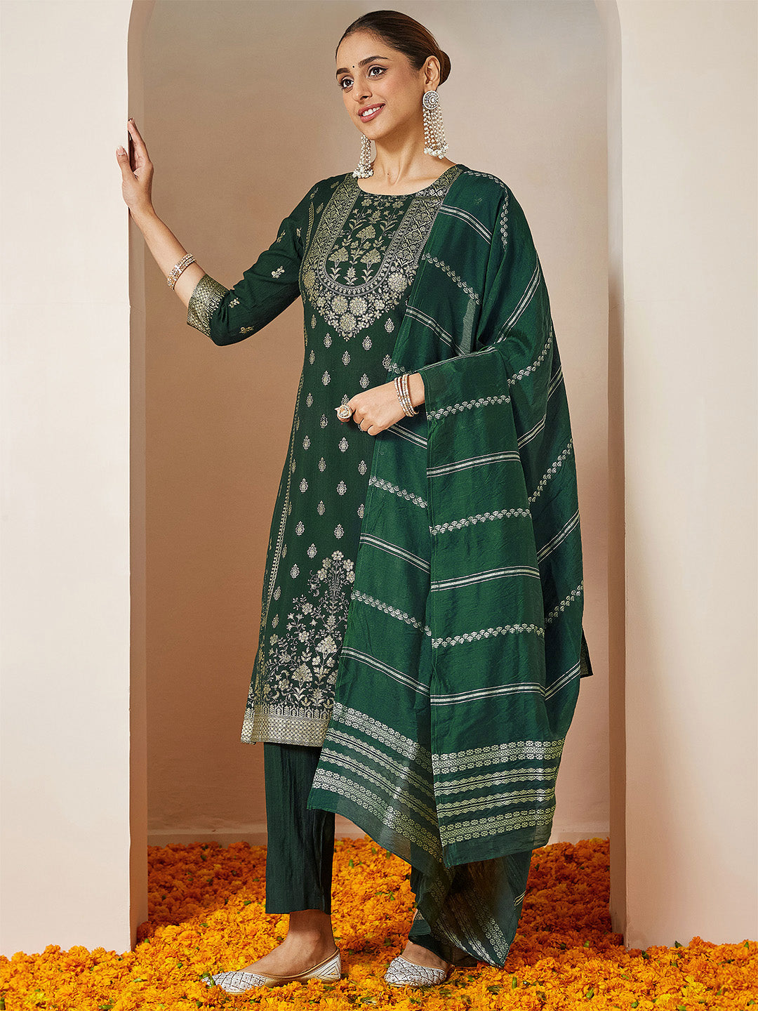 Ninnique Women's Bottle Green Silk Blend Foil Printed Straight Kurta Set