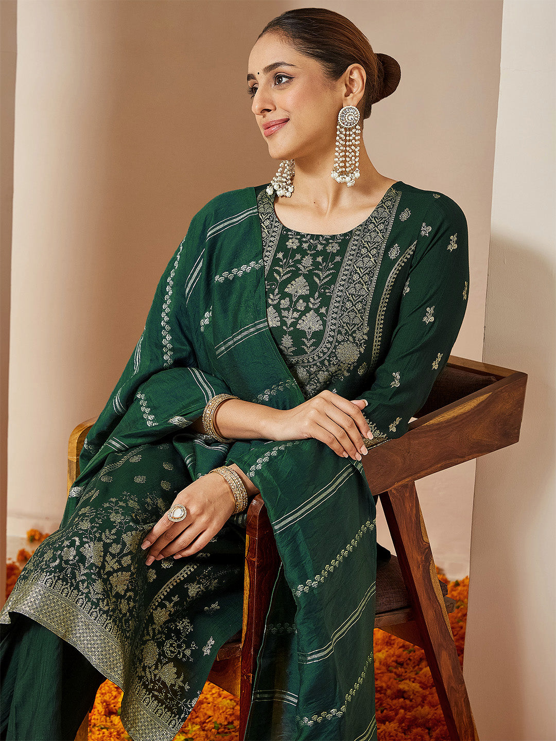 Ninnique Women's Bottle Green Silk Blend Foil Printed Straight Kurta Set