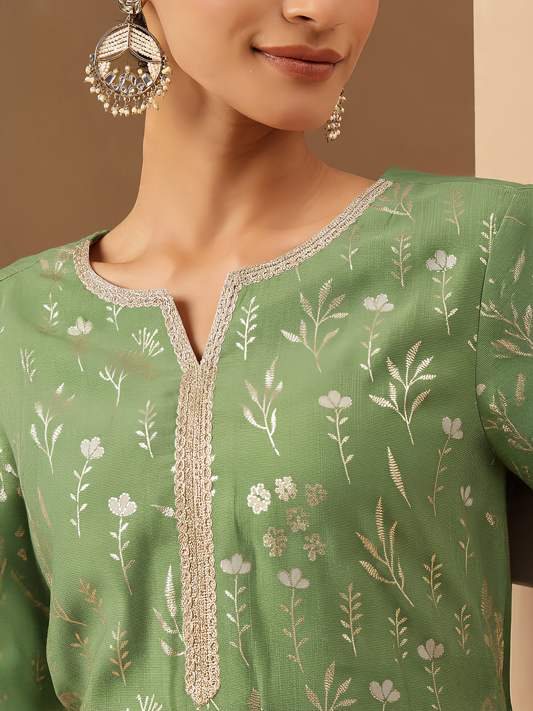 Ninnique Women's Mint Green Silk Blend Embellished Gold Printed Straight Kurta Set