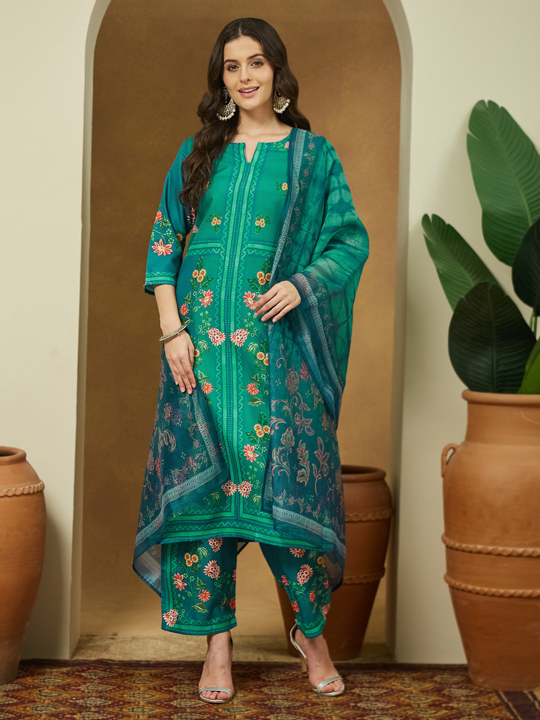 Ninnique Women's Teal Blue Cotton Blend Floral Printed Straight Kurta Set