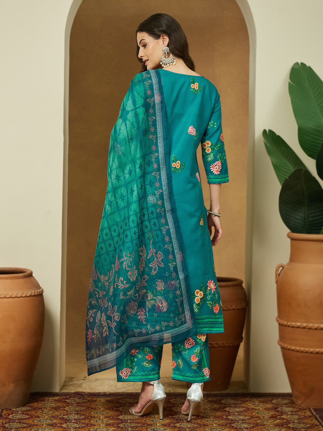Ninnique Women's Teal Blue Cotton Blend Floral Printed Straight Kurta Set