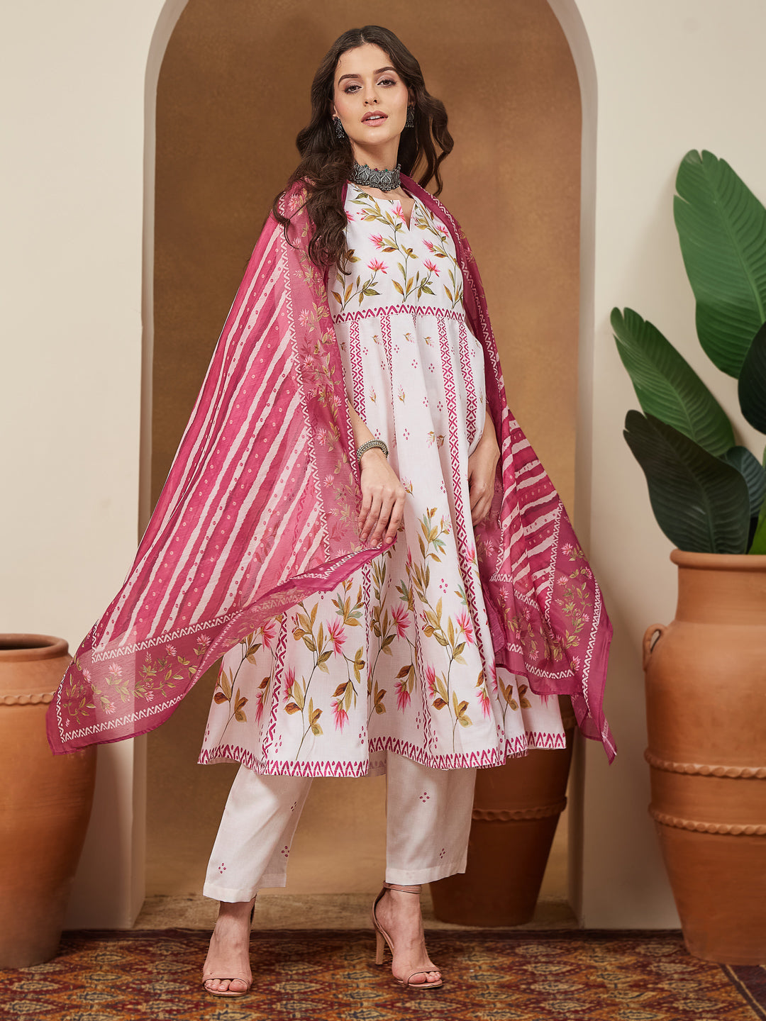 Ninnique Women's Cream Cotton Blend Floral Printed Anarkali Kurta Set