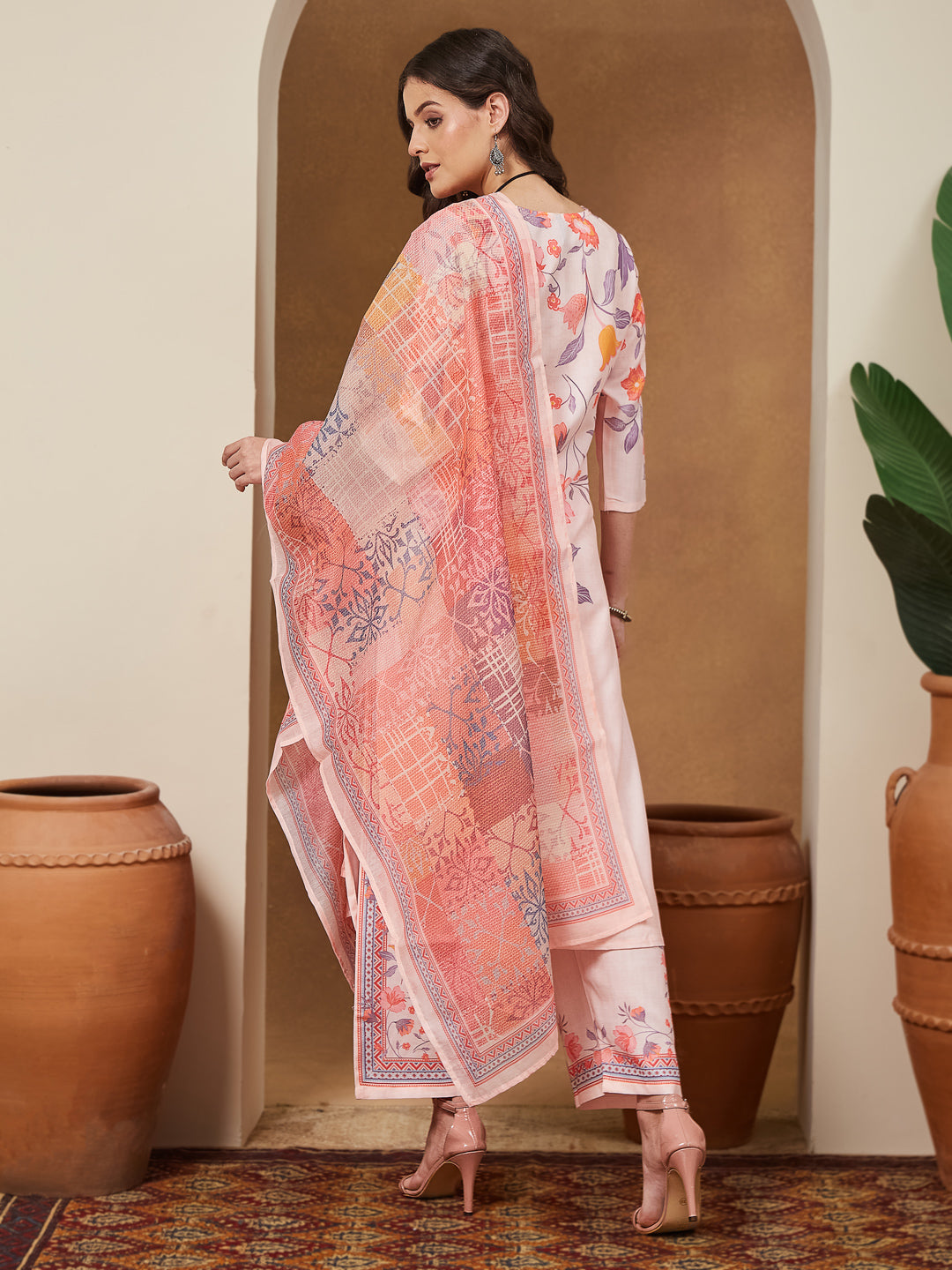 Ninnique Women's Peach Cotton Blend Floral Printed Straight Kurta Set