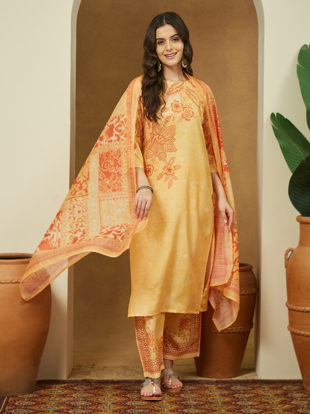 Ninnique Women's Yellow Cotton Blend Floral Printed Straight Kurta Set