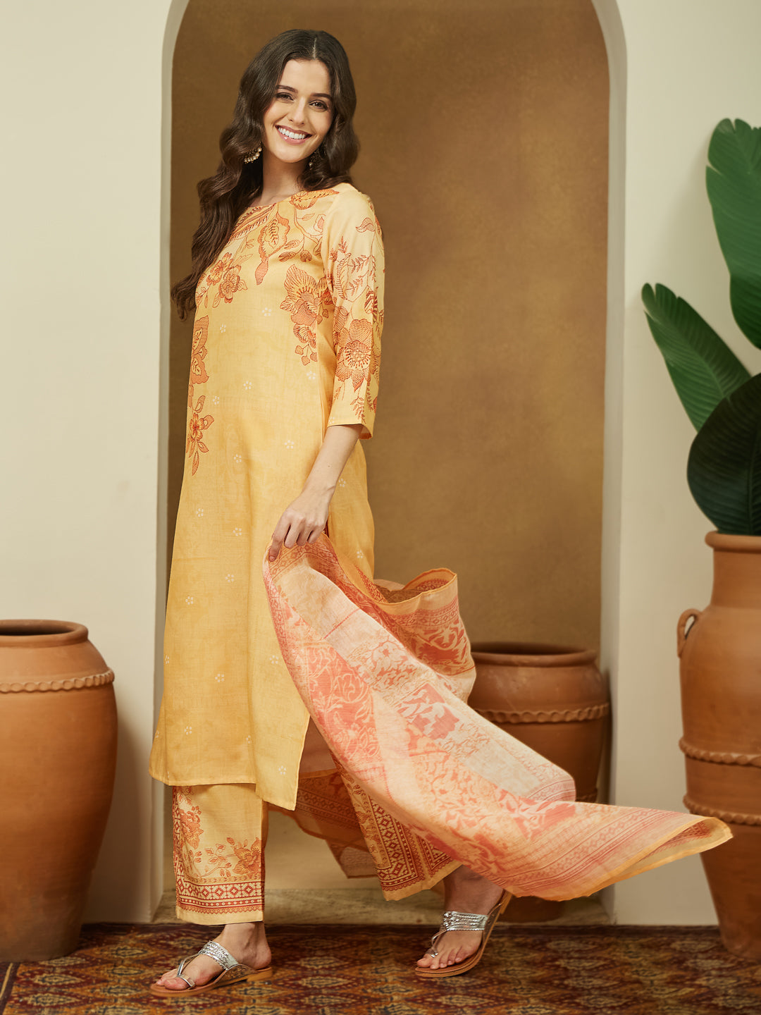 Ninnique Women's Yellow Cotton Blend Floral Printed Straight Kurta Set