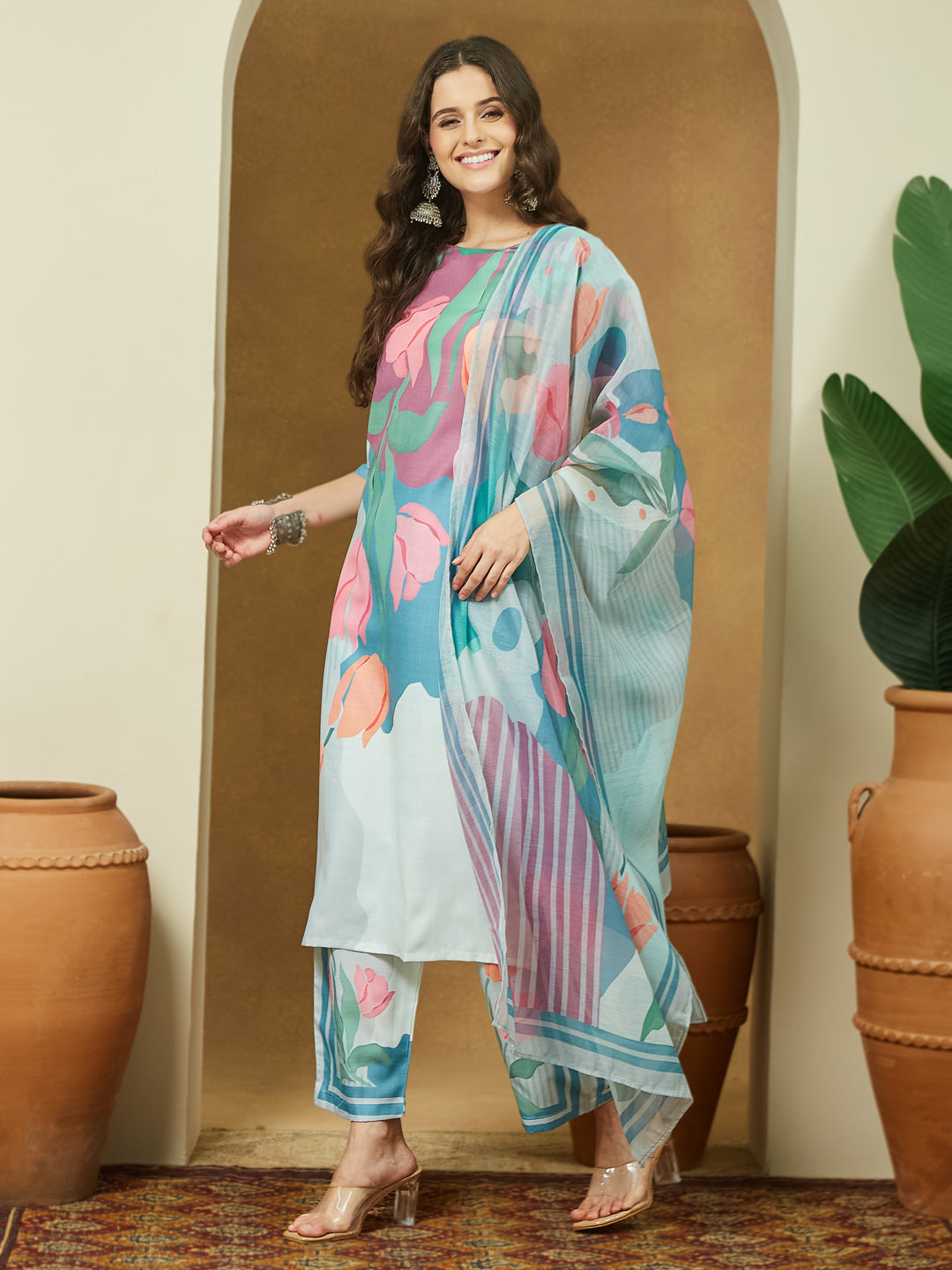 Ninnique Women's Multicolor Cotton Blend Abstract Printed Straight Kurta Set