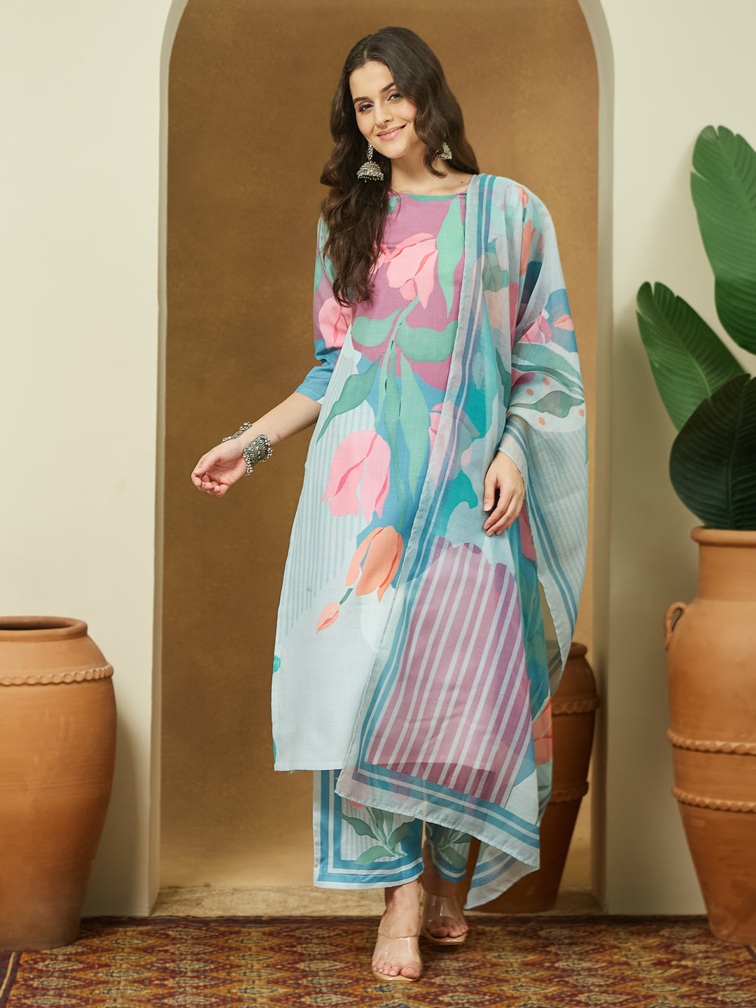 Ninnique Women's Multicolor Cotton Blend Abstract Printed Straight Kurta Set