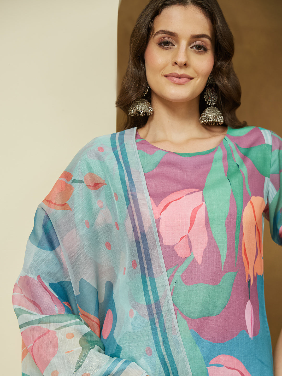 Ninnique Women's Multicolor Cotton Blend Abstract Printed Straight Kurta Set