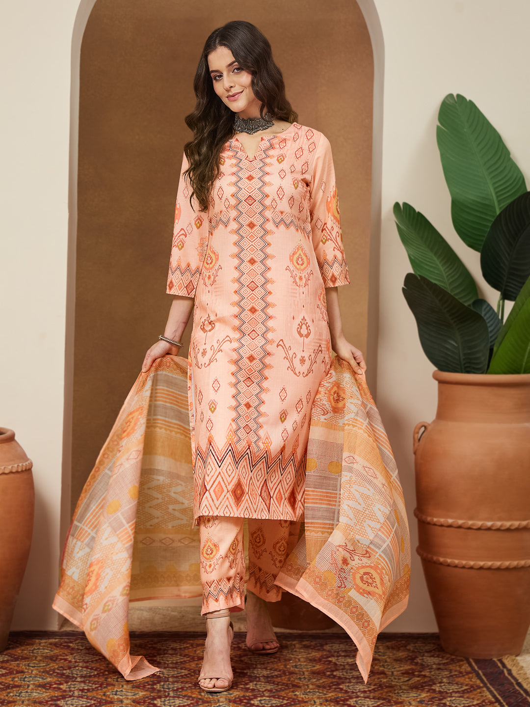 Ninnique Women's Peach Cotton Blend Geometric Printed Straight Kurta Set