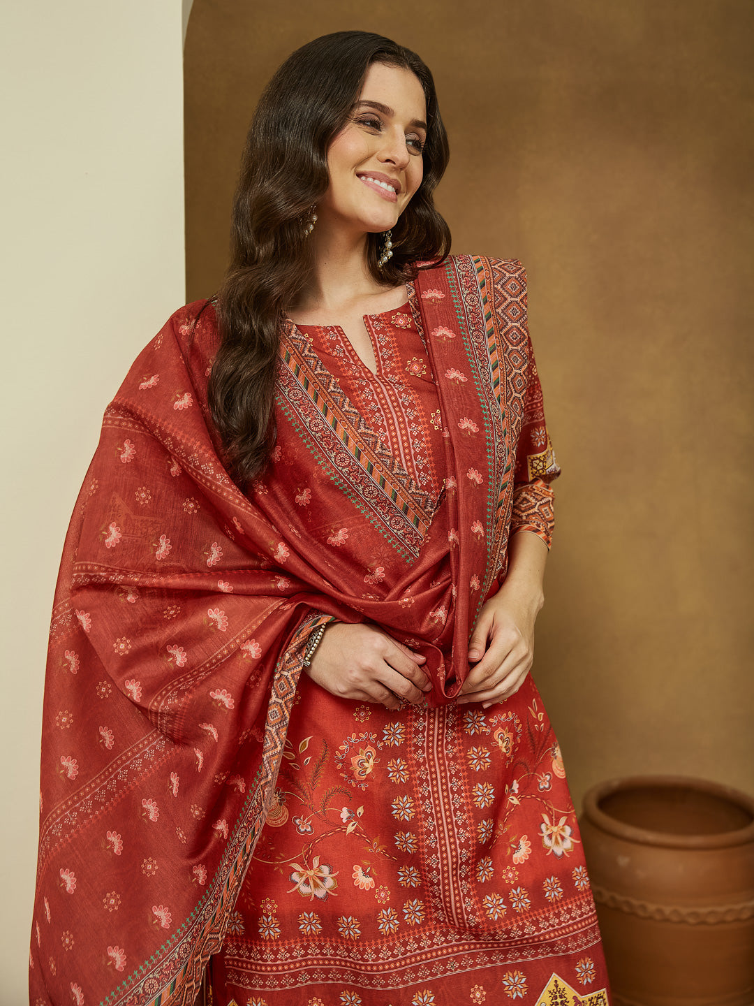 Ninnique Women's Rust Cotton Blend Floral Printed Pakistani Straight Kurta Set