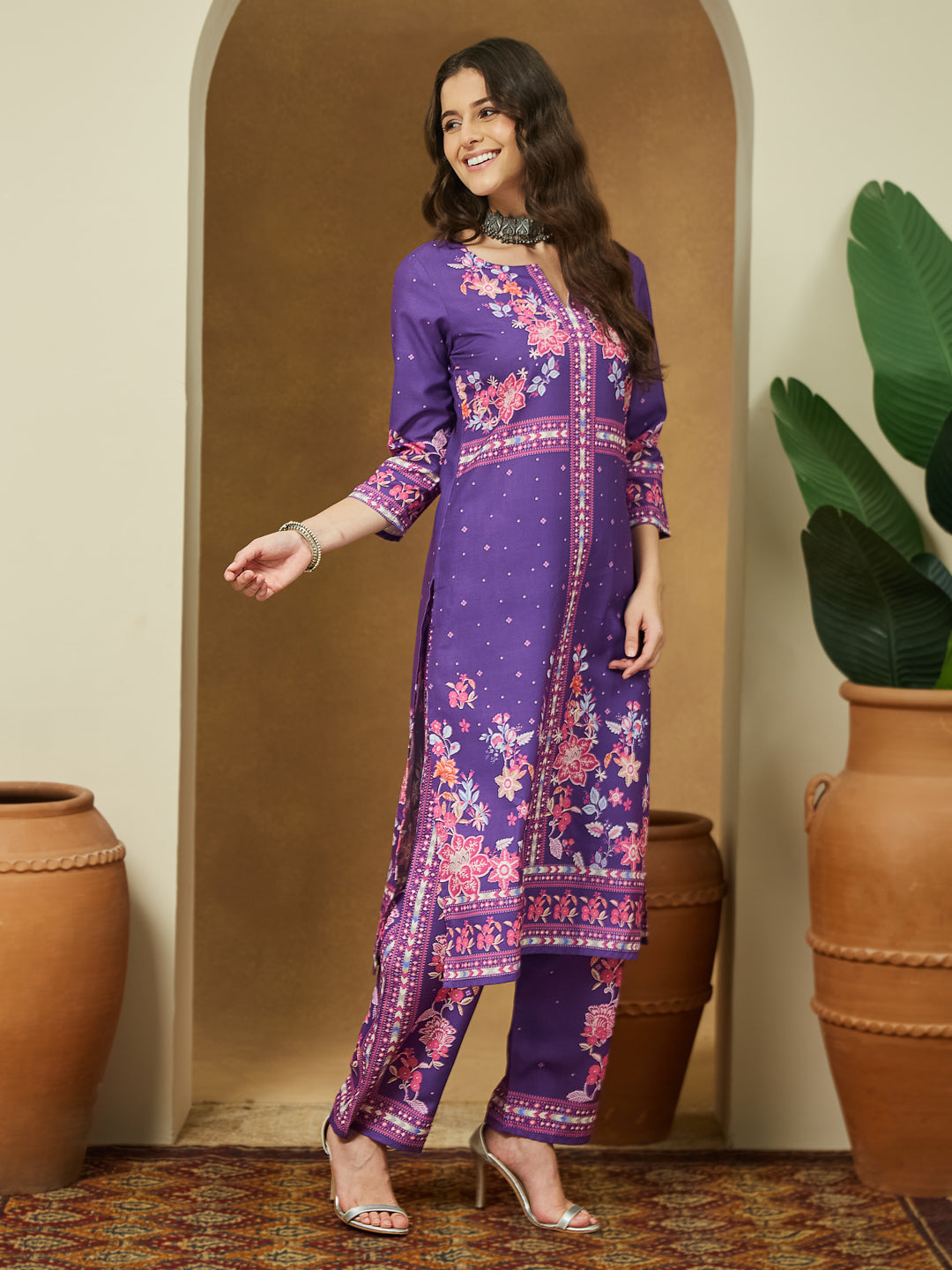 Ninnique Women's Purple Cotton Blend Floral Printed Straight Kurta Set