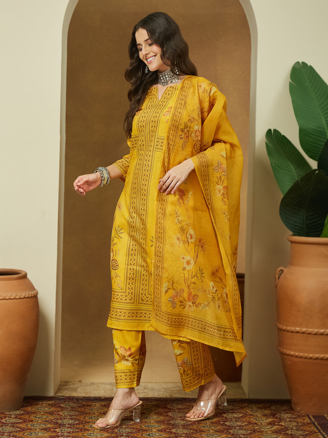Ninnique Women's Yellow Cotton Blend Floral Printed Pakistani Floral Straight Kurta Set