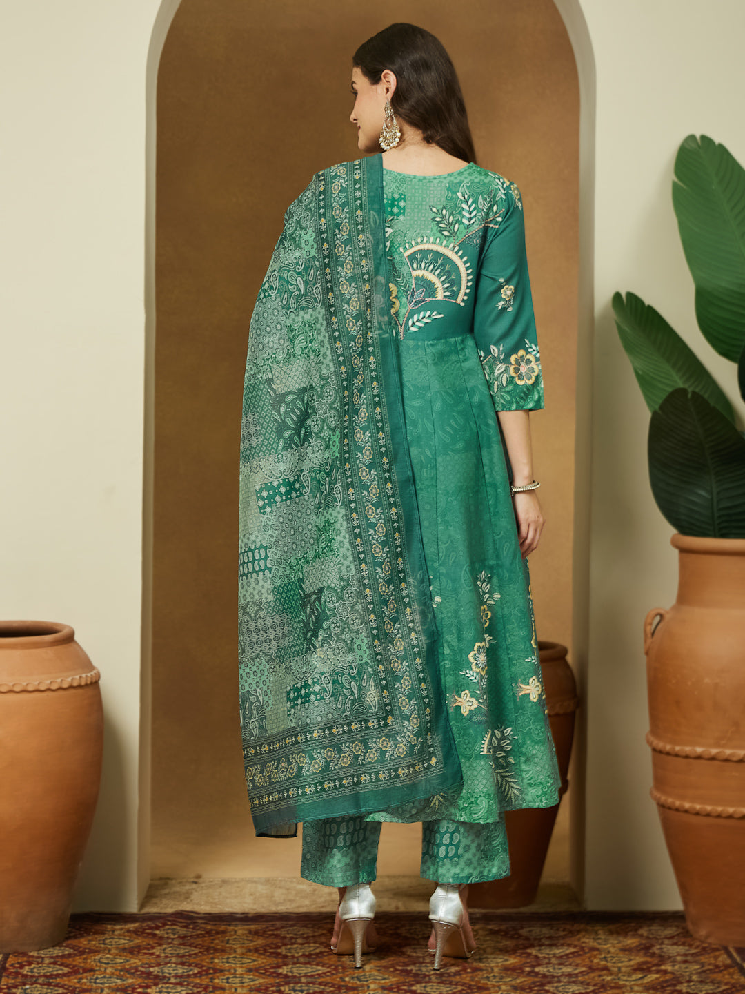 Ninnique Women's Sage Green Cotton Blend Floral Printed Anarkali Kurta Set