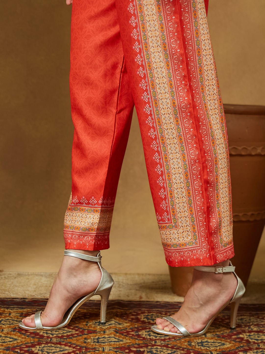 Ninnique Women's Orange Cotton Blend Ethnic Motifs Printed Pakistani Straight Kurta Set