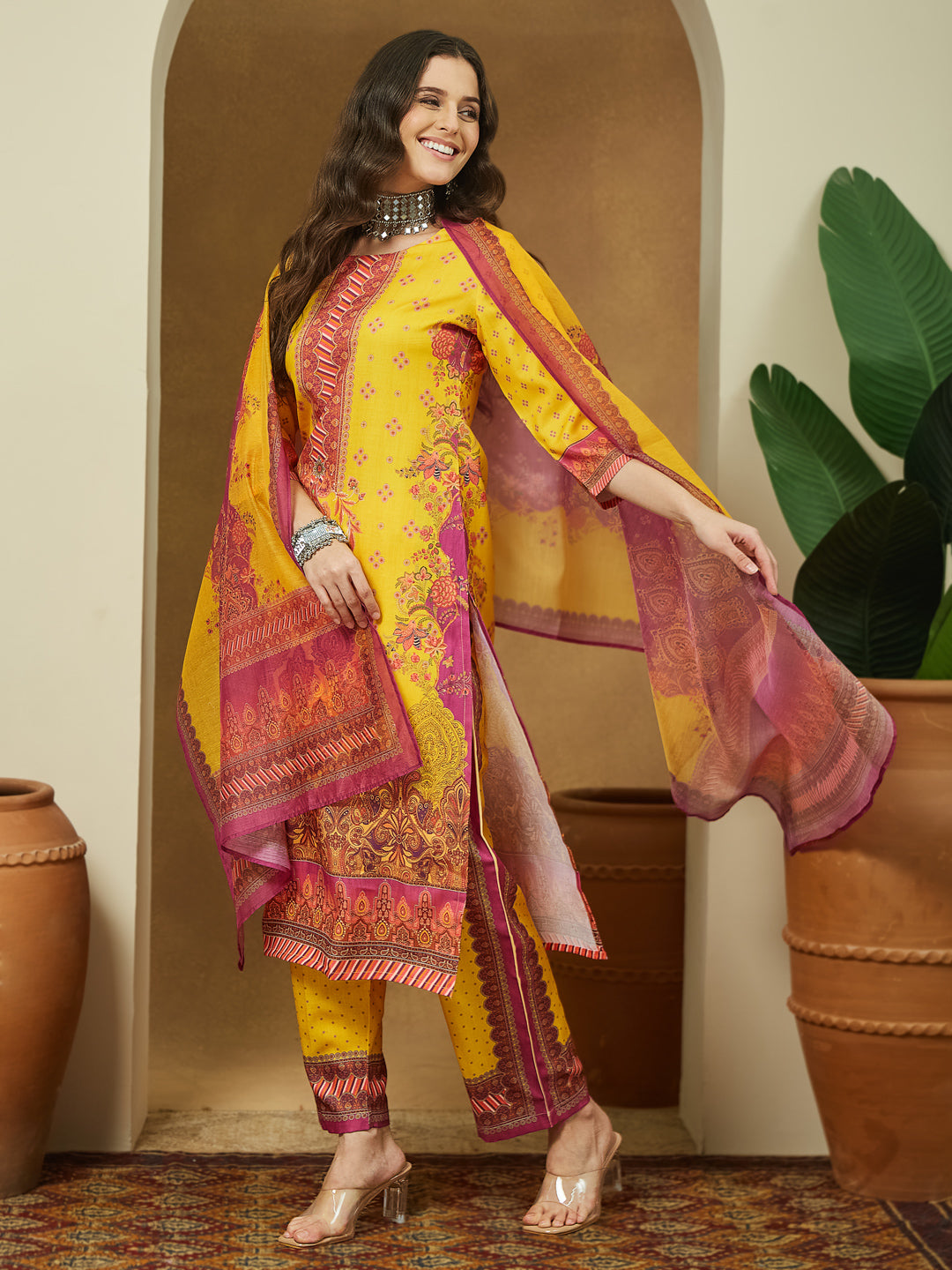 Ninnique Women's Yellow Cotton Blend Floral Printed Straight Kurta Set