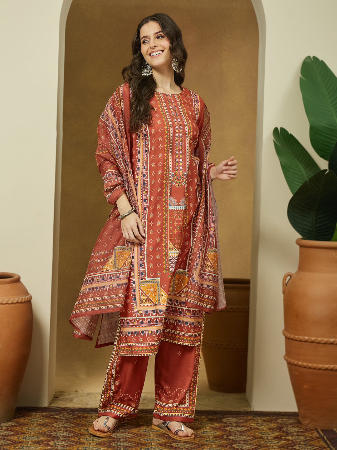 Ninnique Women's Rust Cotton Blend Ethnic Motifs Printed Straight Kurta Set