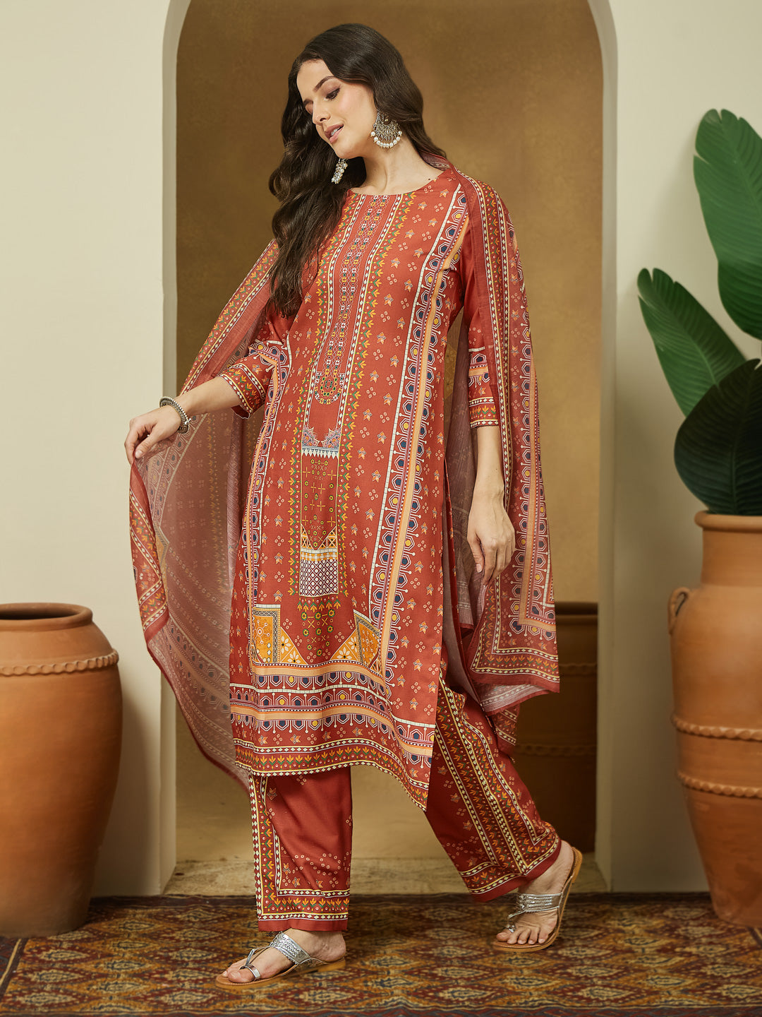 Ninnique Women's Rust Cotton Blend Ethnic Motifs Printed Straight Kurta Set