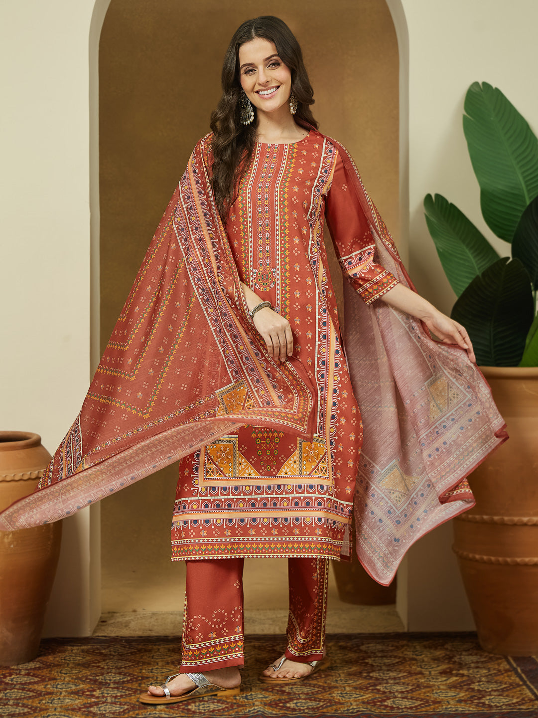 Ninnique Women's Rust Cotton Blend Ethnic Motifs Printed Straight Kurta Set