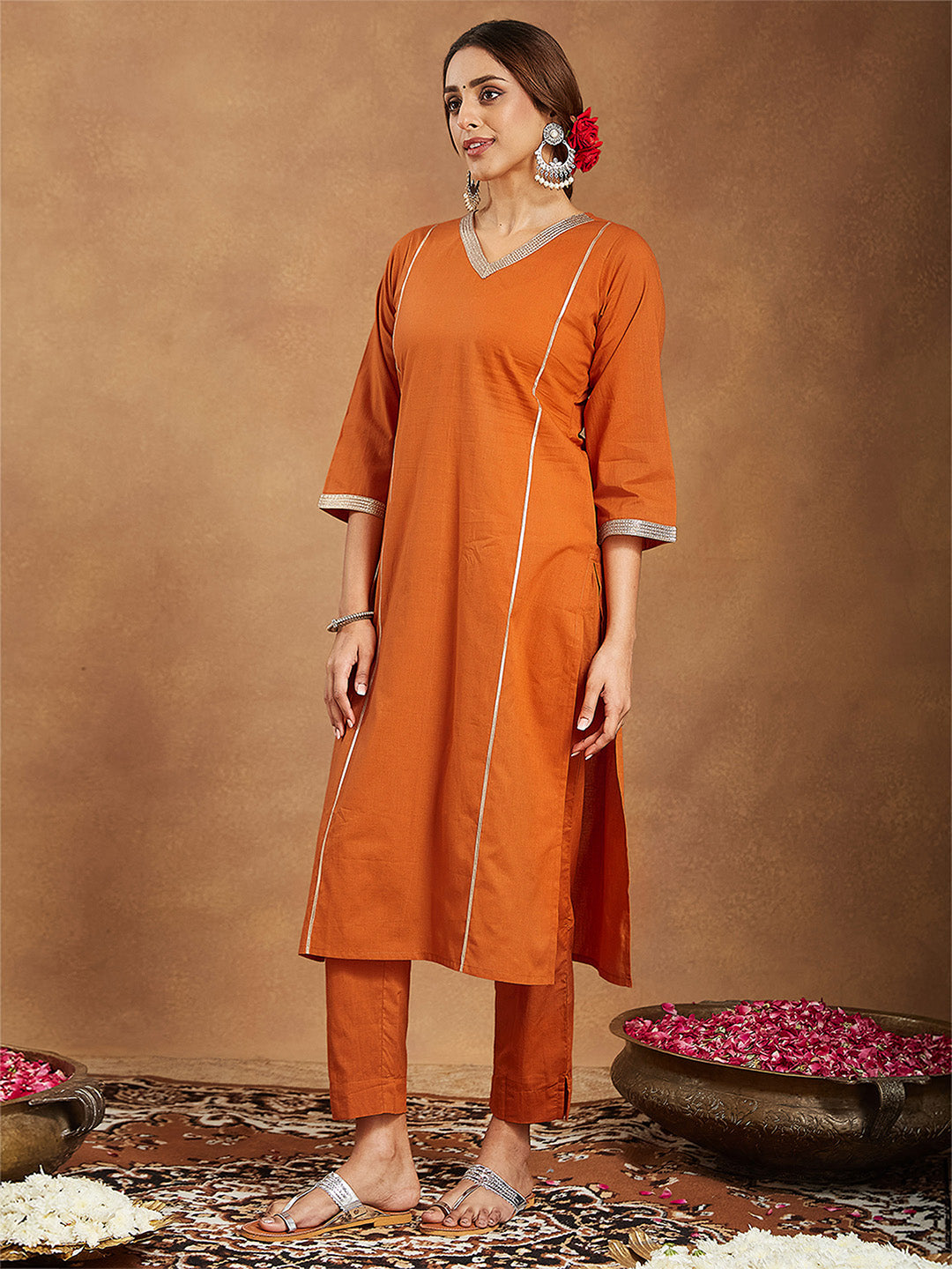 Ninnique Women's Orange Pure Cotton Solid Straight Kurta Set