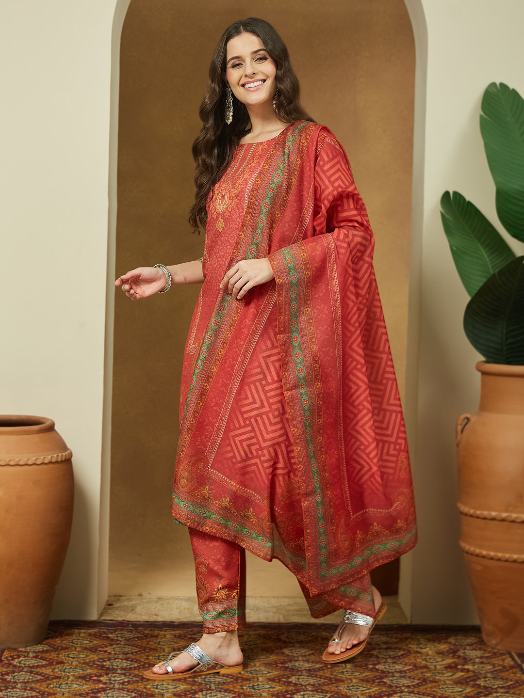 Ninnique Women's Rust Cotton Blend Ethnic Motifs Printed Straight Kurta Set