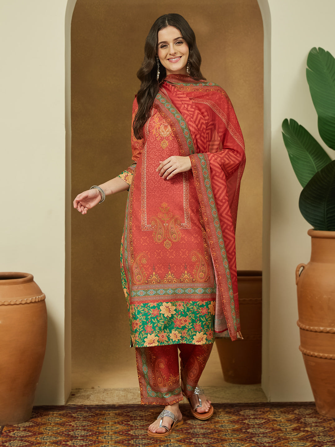 Ninnique Women's Rust Cotton Blend Ethnic Motifs Printed Straight Kurta Set