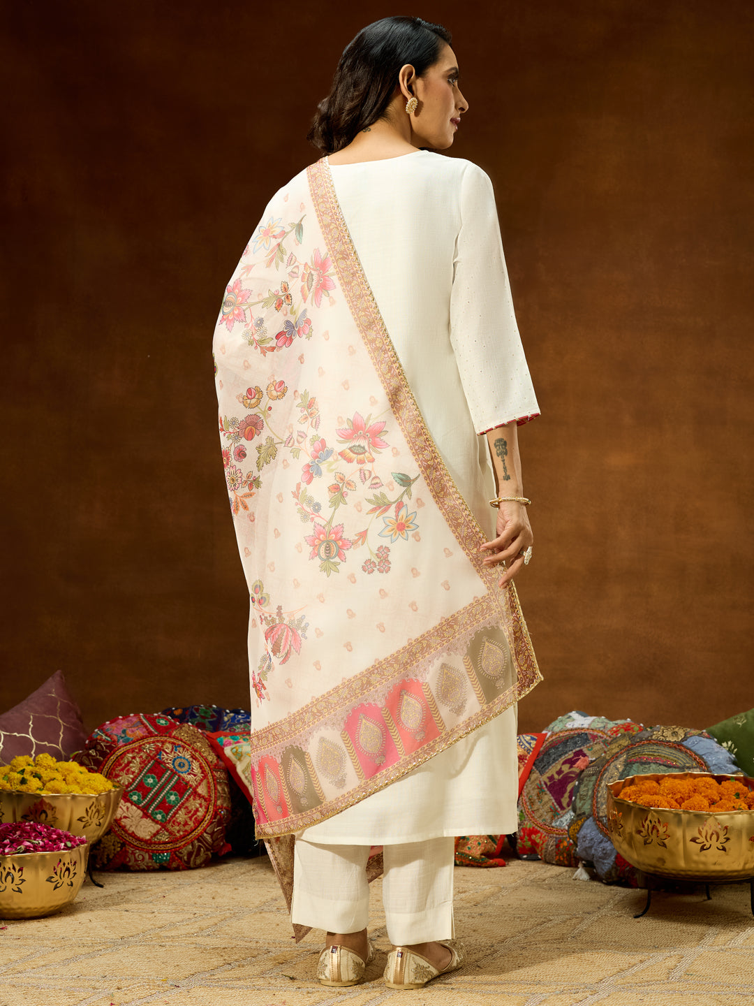 Ninnique Women's Off White Silk Blend Embellished Straight Kurta Set