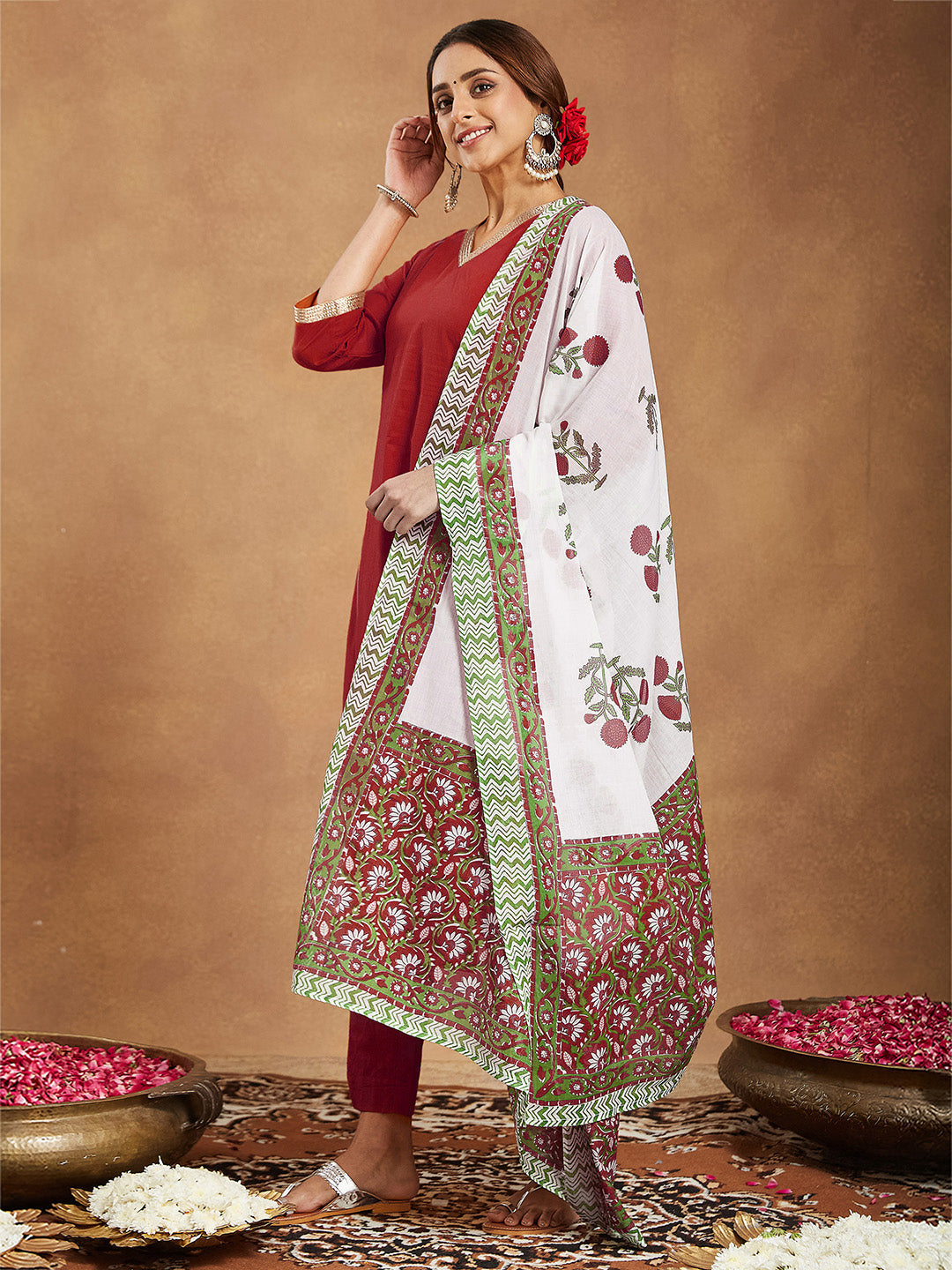 Ninnique Women's Red Pure Cotton Embellished Straight Kurta Set