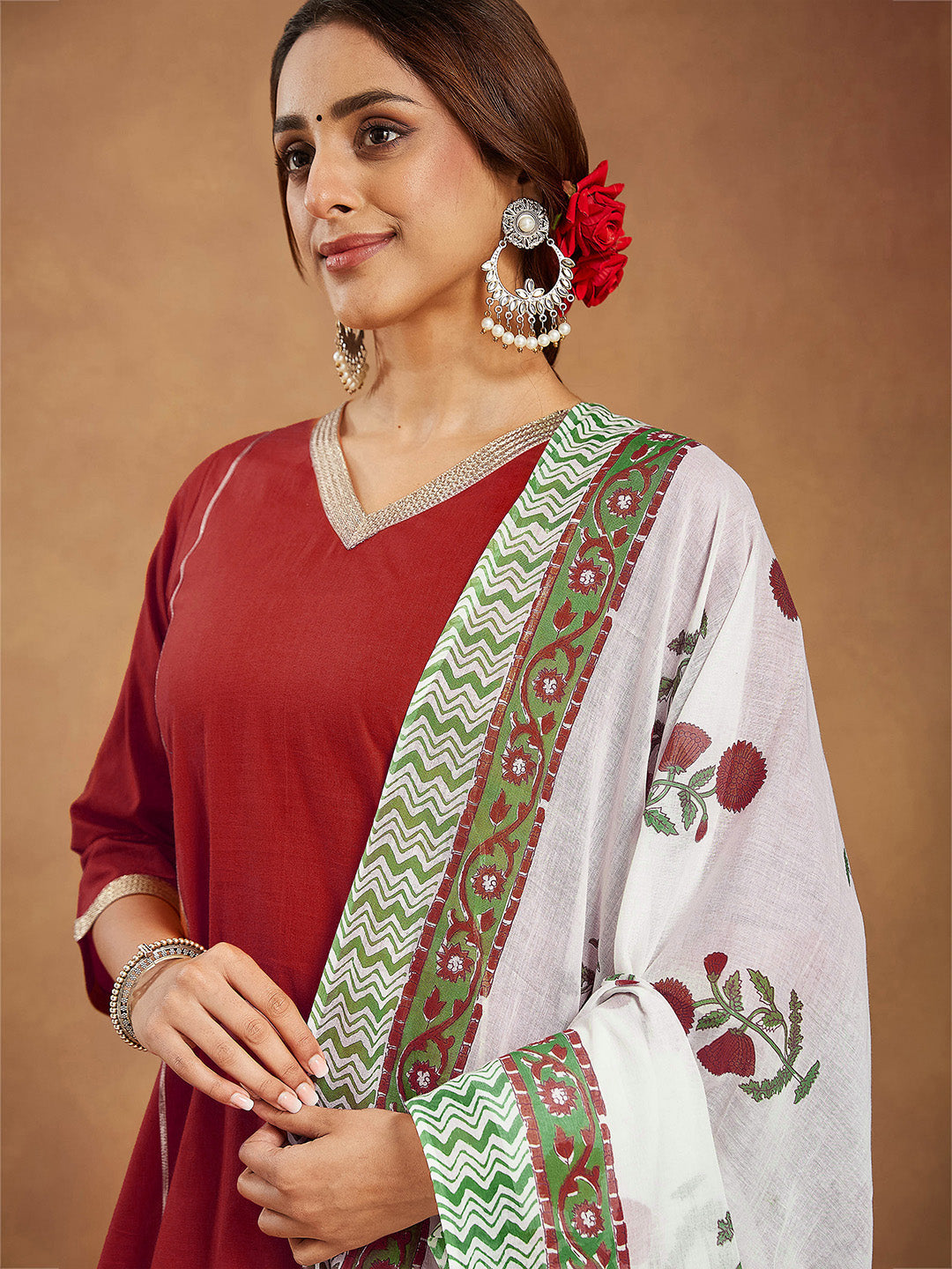 Ninnique Women's Red Pure Cotton Embellished Straight Kurta Set