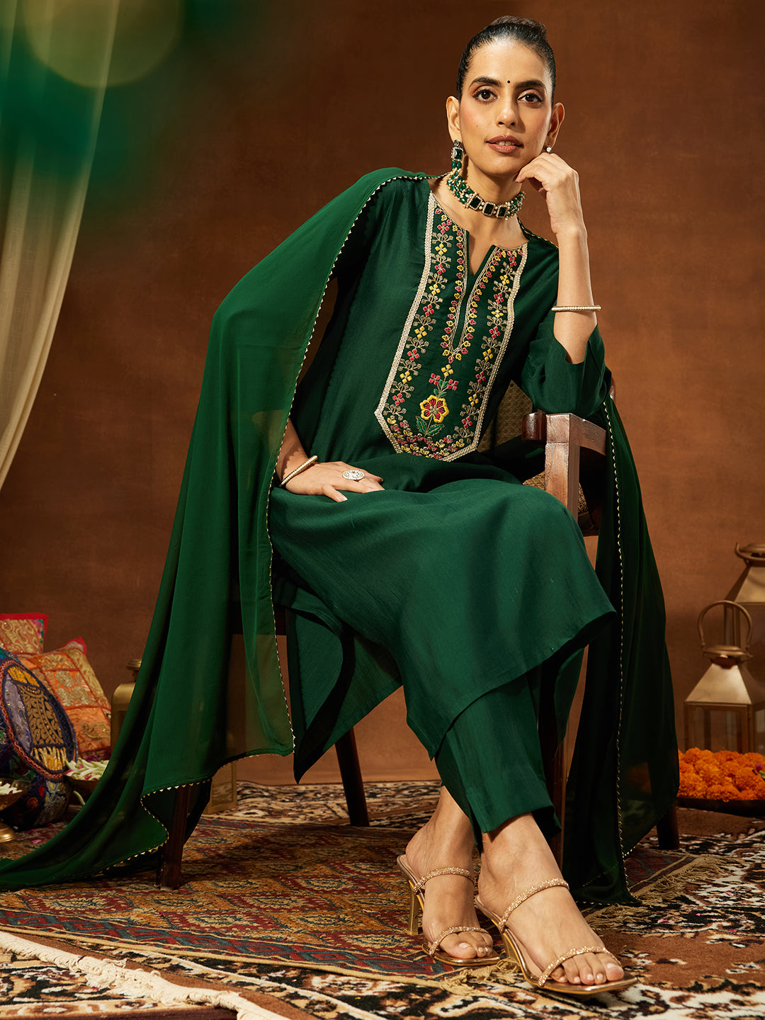 Ninnique Women's Bottle Green Silk Blend Yoke Embroidered Straight Kurta Set