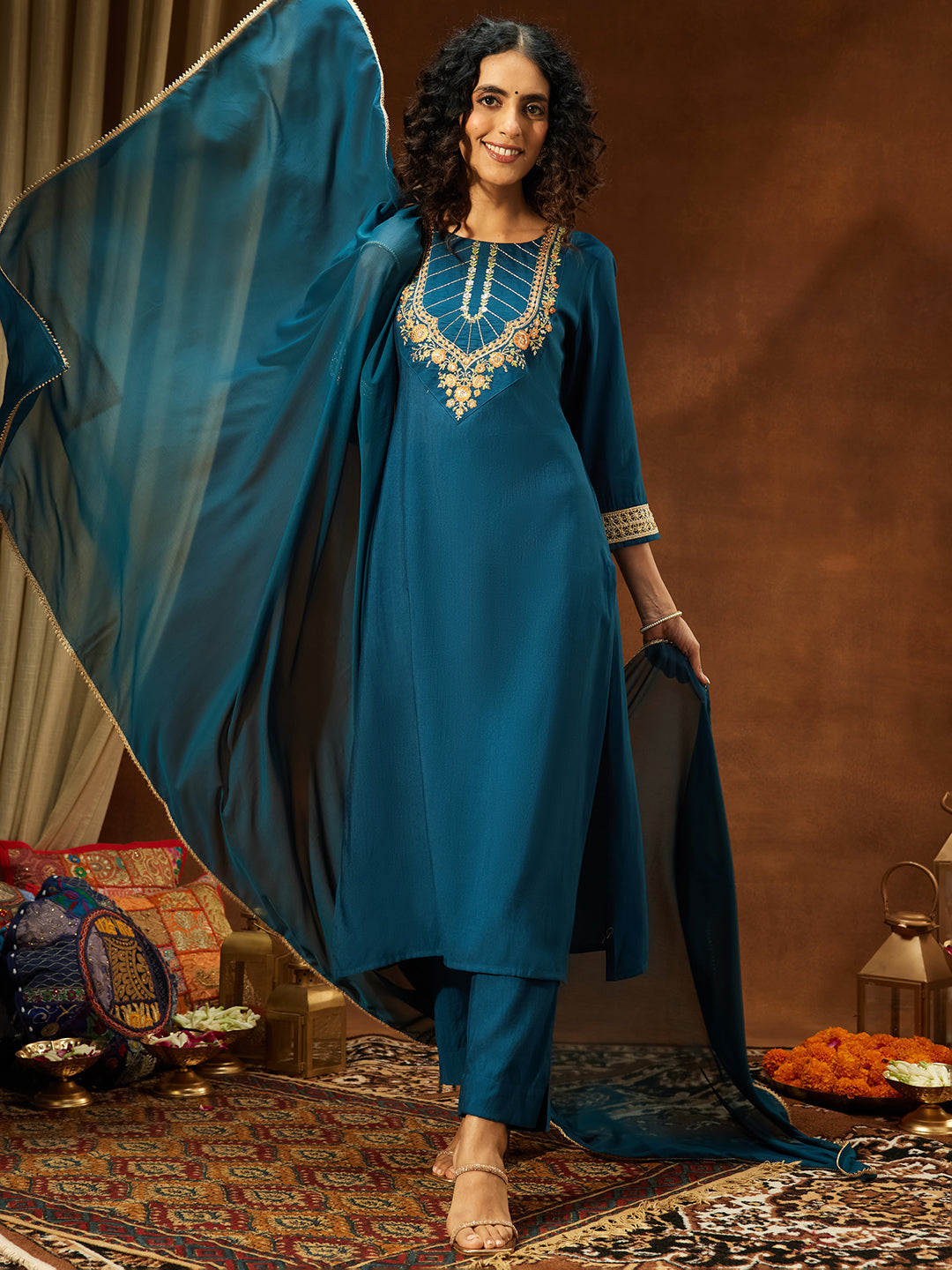 Ninnique Women's Teal Blue Silk Blend Yoke Embroidered Straight Kurta Set