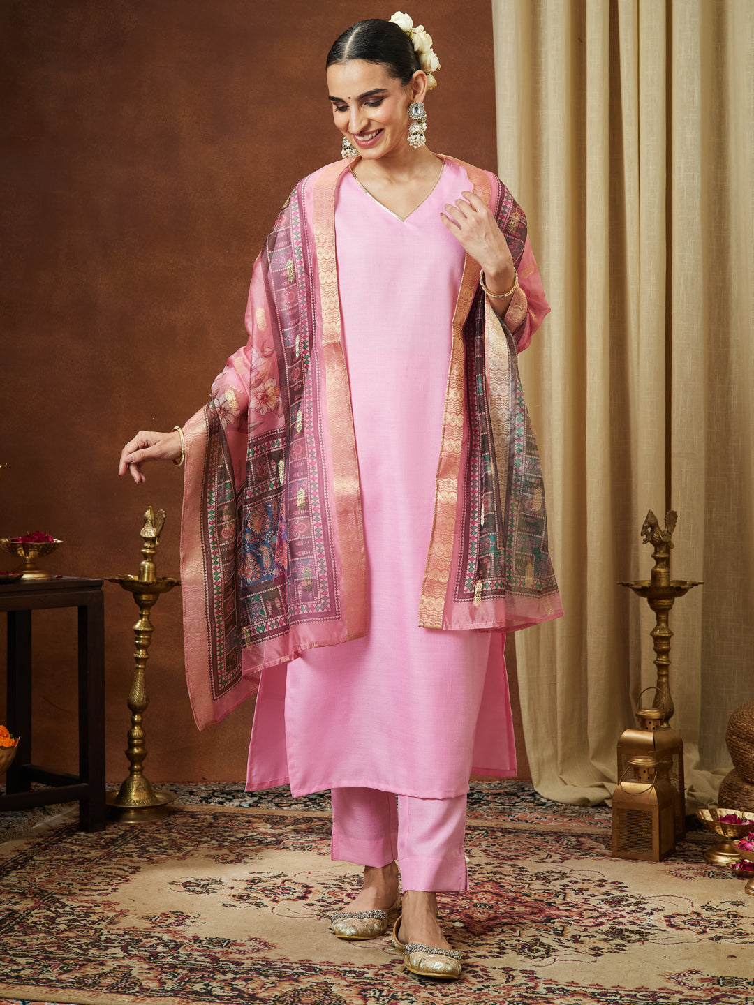 Ninnique Women's Light Pink Cotton Blend Yoke Design Straight Kurta Set With Printed Dupatta