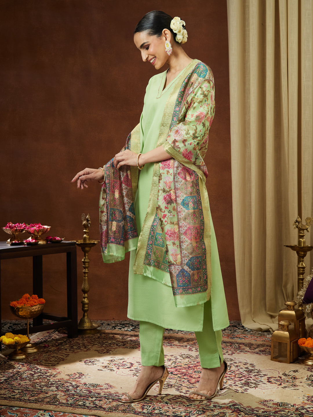 Ninnique Women's Mint Green Cotton Blend Yoke Design Straight Kurta Set With Printed Jacquard Dupatta