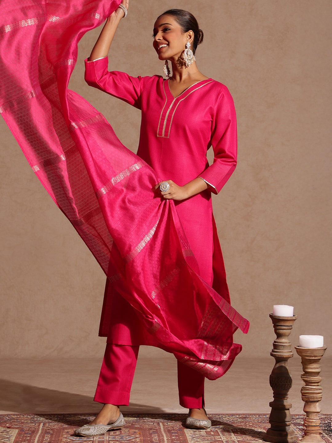 Ninnique Women's Pink Cotton Blend Yoke Design Straight Kurta Set