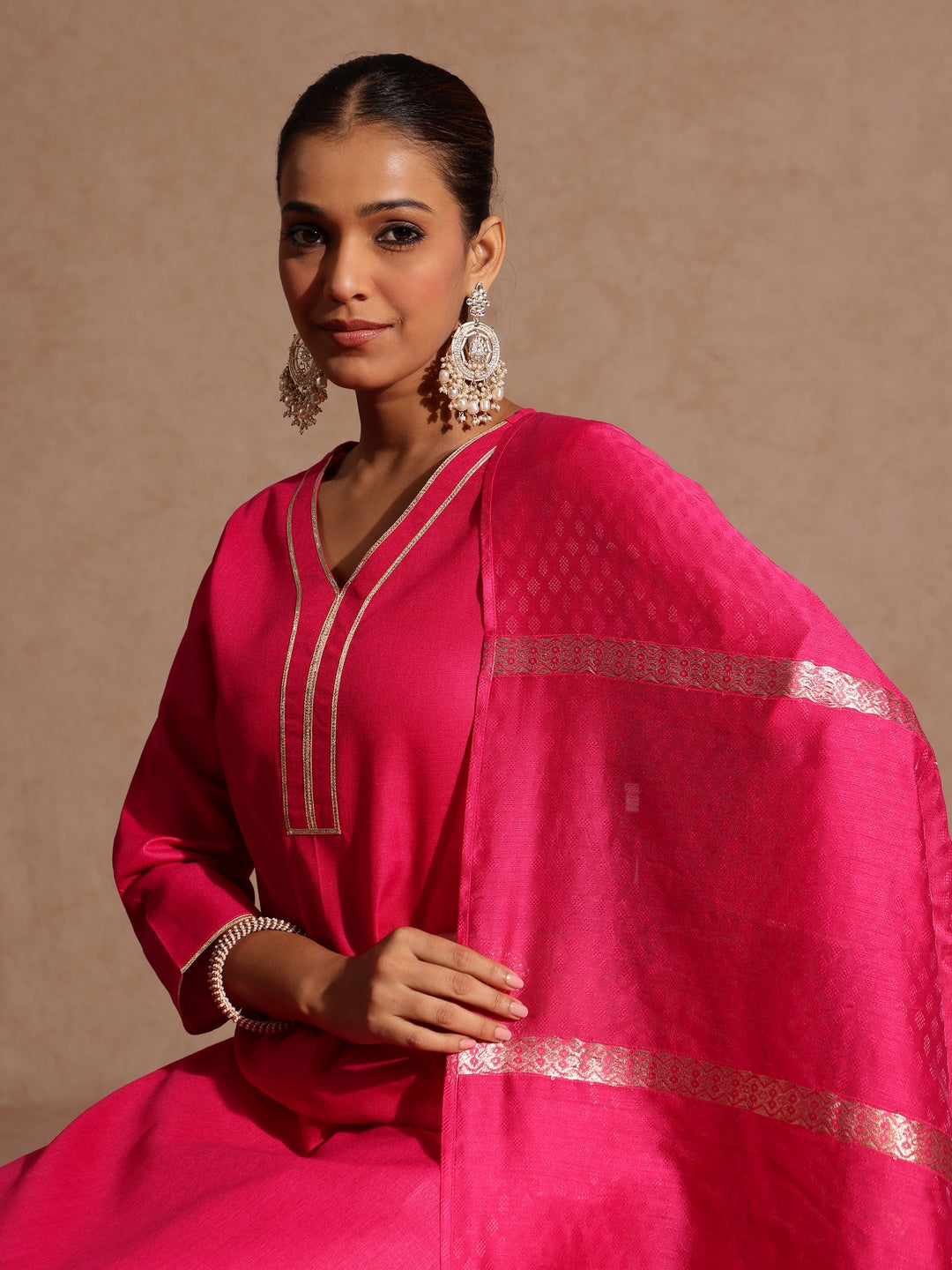 Ninnique Women's Pink Cotton Blend Yoke Design Straight Kurta Set