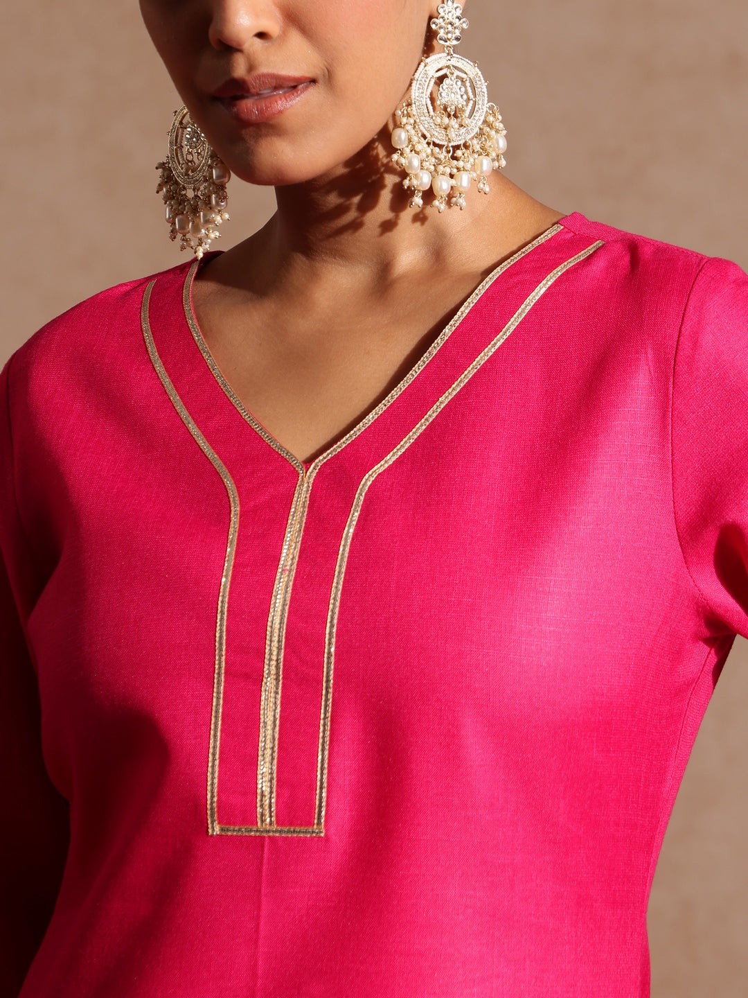 Ninnique Women's Pink Cotton Blend Yoke Design Straight Kurta Set