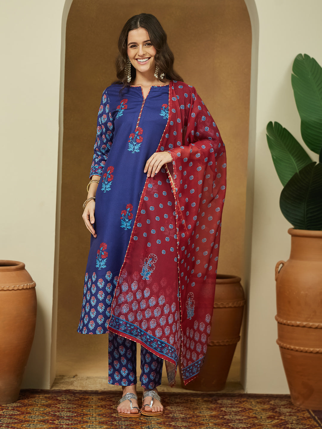 Ninnique Women's Purple Cotton Blend Printed Straight Kurta Set