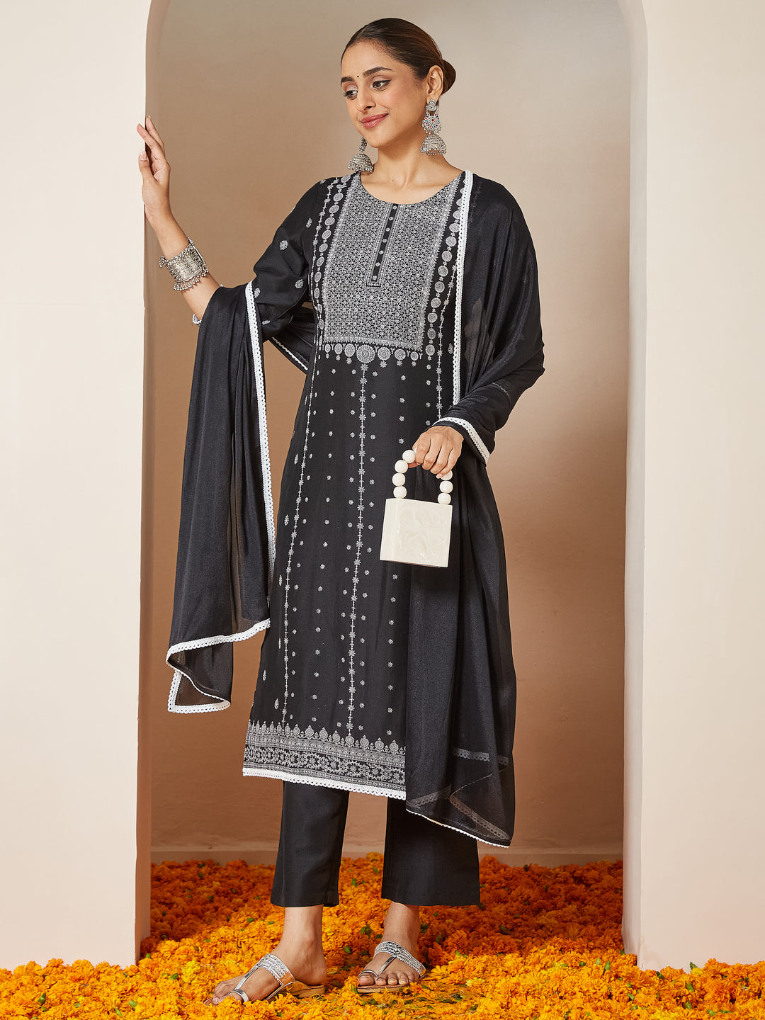 Ninnique Women's Black Silk Blend Embellished Straight Kurta Set